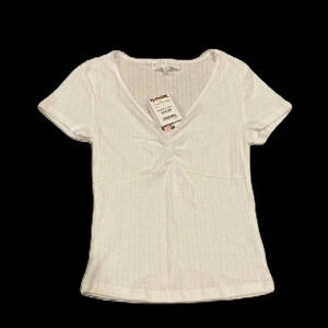 New Wild Skye White Blouse Top Sz. XS NWT